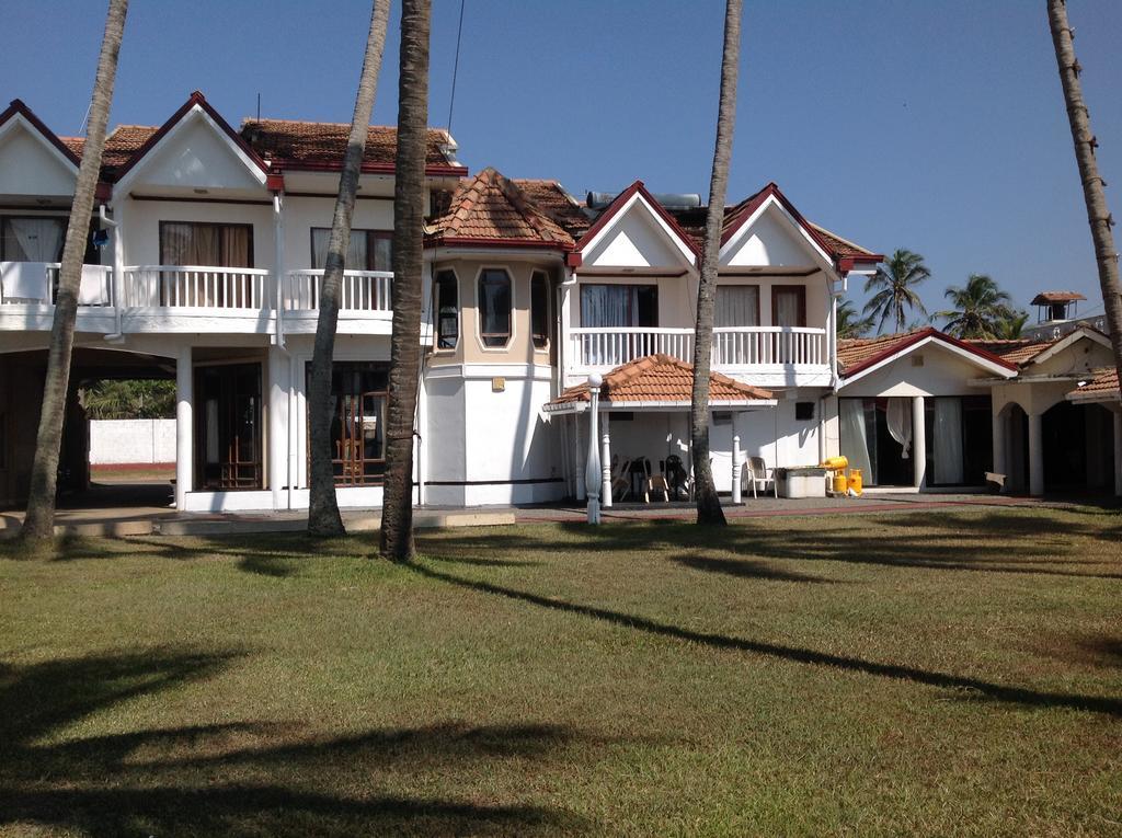 Ninnada Beach Hotel มาราวิลา ภายนอก รูปภาพ